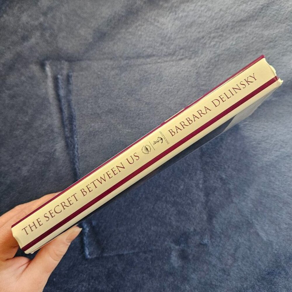 4/$20‎ The Secret Between Us by Barbara Delinsky - Hardcover - Picture 4 of 6